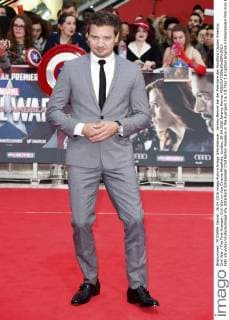 Jeremy Renner bei der Premiere des Kinofilms Captain America: Civil War The First Avenger: Civil War im Vue Cinema Westfield. London, 26.04.2016 Jeremy Renner  Foto:xS.xVasx xFuturexImage
