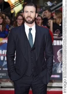 Chris Evans bei der Premiere des Kinofilms Captain America: Civil War The First Avenger: Civil War im Vue Cinema Westfield. London, 26.04.2016 Chris Evans  Foto:xS.xVasx xFuturexImage