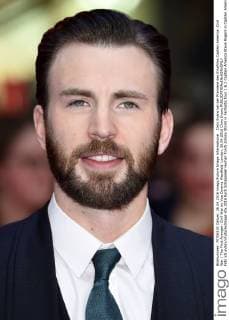 Chris Evans bei der Premiere des Kinofilms Captain America: Civil War The First Avenger: Civil War im Vue Cinema Westfield. London, 26.04.2016 Chris Evans  Foto:xS.xVasx xFuturexImage