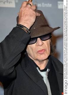 Udo Lindenberg bei der Premiere der ARD Dokumentation Udo Lindenberg - Stärker als die Zeit (Ausstrahlung am 1.05.2016 um 21.45 Uhr in der ARD) anlässlich seines 70. Geburtstages (geb.17.05.1946) am 26.04.2016 im Passage Kino in Hamburg Udo Lindenberg - Staerker als die Zeit (ARD) Premiere in Hamburg 