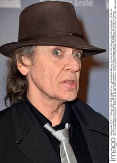 Udo Lindenberg bei der Premiere der ARD Dokumentation Udo Lindenberg - Stärker als die Zeit (Ausstrahlung am 1.05.2016 um 21.45 Uhr in der ARD) anlässlich seines 70. Geburtstages (geb.17.05.1946) am 26.04.2016 im Passage Kino in Hamburg Udo Lindenberg - Staerker als die Zeit (ARD) Premiere in Hamburg 