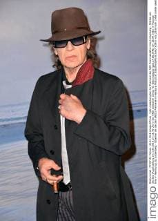 Udo Lindenberg bei der Premiere der ARD Dokumentation Udo Lindenberg - Stärker als die Zeit (Ausstrahlung am 1.05.2016 um 21.45 Uhr in der ARD) anlässlich seines 70. Geburtstages (geb.17.05.1946) am 26.04.2016 im Passage Kino in Hamburg Udo Lindenberg - Staerker als die Zeit (ARD) Premiere in Hamburg 