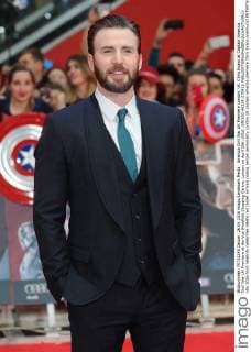 America Civil War UK Premiere London, UK. Chris Evans at Captain America Civil War UK Premiere at the Vue Westfield Shopping Centre, London on April 26th 2016. LMK200-60234-270416 