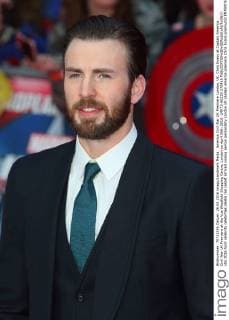 America Civil War UK Premiere London, UK. Chris Evans at Captain America Civil War UK Premiere at the Vue Westfield Shopping Centre, London on April 26th 2016. LMK73-60233-270416 