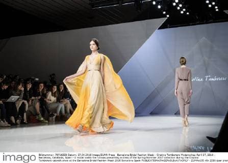Barcelona Bridal Fashion Week - Cristina Tambonero Modenschau April 27, 2016 - Barcelona, Catalonia, Spain - A model walks the runway presenting a dress of the Spring Summer 2017 collection during the Cristina Tamborero catwalk show at the Barcelona Bridal Fashion Week 2016 Barcelona Spain - ZUMAo105