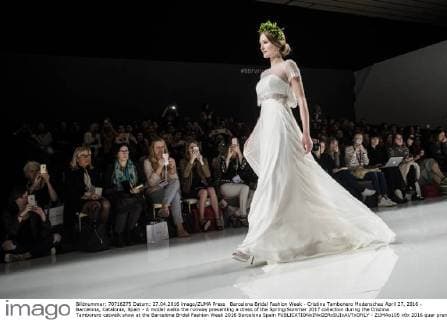 Barcelona Bridal Fashion Week - Cristina Tambonero Modenschau April 27, 2016 - Barcelona, Catalonia, Spain - A model walks the runway presenting a dress of the Spring Summer 2017 collection during the Cristina Tamborero catwalk show at the Barcelona Bridal Fashion Week 2016 Barcelona Spain - ZUMAo105