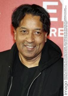 Cherno Jobatey bei der Henri Nannen Preis 2016 Verleihung im Curio Haus. Hamburg, 28.04.2016 Foto:xgbrcix xFuturexImage