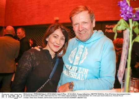 27.04.2016, MuseumsQuartier, NEXT TO NORMAL, Wien-Premiere des preisgekrönten Broadway Musicals! im Bild: Eberhard Forcher -mit Gattin Barbara Meiser -Premierenfeier