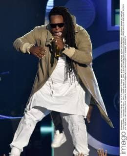 Latin artist Lennox performs at the 2016 Billboard Latin Music Awards at the Bank United Center, University of Miami, Miami, Florida on April 28, 2016.  MIA20160428149 GARYxIxROTHSTEIN