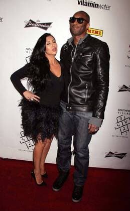 Feb. 19, 2011 - Hollywood, California, U.S. - I14825CHW .Kobe Bryant s Hand & Footprint Ceremony AfterParty .Boulevard3, Hollywood, CA .02 19 2011 .KOBE BRYANT AND VANESSA BRYANT . 2011 - ZUMAw87_