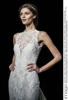 April 29, 2016 - Barcelona, Catalonia, Spain - A model walks the runway presenting a wedding dress of the Spring Summer 2017 collection during the Pronovias catwalk show at the Barcelona Bridal Fashion Week 2016 Barcelona Spain - ZUMAo105