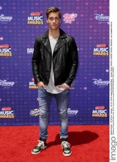 Austin North RADIO DISNEY MUSIC AWARDS Los Angeles Patrick Rideaux PicturePerfect