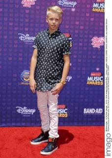 Carson Lueders RADIO DISNEY MUSIC AWARDS Los Angeles Patrick Rideaux PicturePerfect