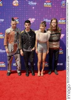 DNCE RADIO DISNEY MUSIC AWARDS Los Angeles Patrick Rideaux PicturePerfect
