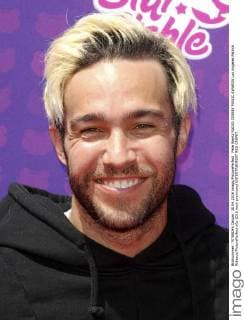 Pete Wentz RADIO DISNEY MUSIC AWARDS Los Angeles Patrick Rideaux PicturePerfect