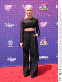 February 19, 2016 - Los Angeles, CA, United States - 30 April 2016 - Los Angeles, California - Zara Larsson. Arrivals for the 2016 Radio Disney Music Awards held at the Microsoft Theater. Photo Credit: Los Angeles United States - ZUMAa123