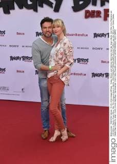 Tobey Wilson und Sabrina Gehrmann bei der Angry Birds- Der Film Kino Premiere am 1.05.2016 in Berlin Angry Birs- Der Film Kinopremiere in Berlin, 2016 