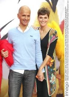 Christoph Maria Herbst mit Ehefrau Gisi Herbst bei der Premiere des Kinofilms Angry Birds: Der Film The Angry Birds Movie im CineStar Sony Center. Berlin, 01.05.2016 Foto:xA.xBuggex xFuturexImage