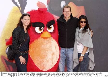 Nina Kronjäger, Thomas Heinze und Jackie Brown bei der Premiere des Kinofilms Angry Birds: Der Film The Angry Birds Movie im CineStar Sony Center. Berlin, 01.05.2016 Foto:xA.xBuggex xFuturexImage
