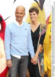 Christoph Maria Herbst mit Ehefrau Gisi Herbst bei der Premiere des Kinofilms Angry Birds: Der Film The Angry Birds Movie im CineStar Sony Center. Berlin, 01.05.2016 Foto:xA.xBuggex xFuturexImage