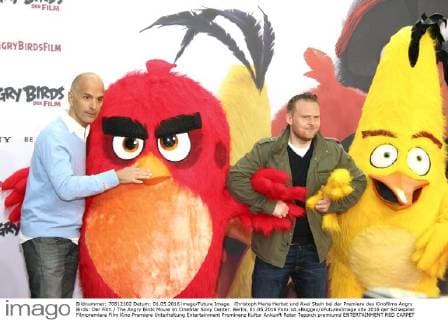 Christoph Maria Herbst und Axel Stein bei der Premiere des Kinofilms Angry Birds: Der Film The Angry Birds Movie im CineStar Sony Center. Berlin, 01.05.2016 Foto:xA.xBuggex xFuturexImage