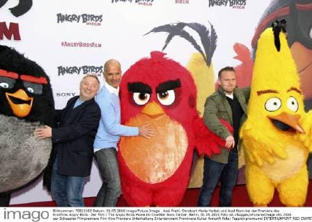 Axel Prahl, Christoph Maria Herbst und Axel Stein bei der Premiere des Kinofilms Angry Birds: Der Film The Angry Birds Movie im CineStar Sony Center. Berlin, 01.05.2016 Foto:xA.xBuggex xFuturexImage