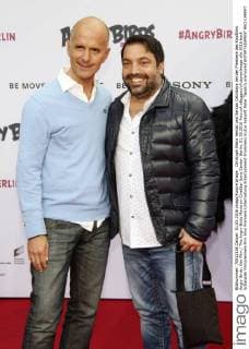 Christoph Maria Herbst und Serkan Cetinkaya bei der Premiere des Kinofilms Angry Birds: Der Film The Angry Birds Movie im CineStar Sony Center. Berlin, 01.05.2016 Foto:xA.xBuggex xFuturexImage