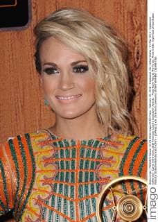 February 20, 2016 - Inglewood, CA, United States - 01 May 2016 - Inglewood, California - Carrie Underwood. 2016 American Country Countdown Awards - Press Room held at The Forum. Photo Credit: Inglewood United States - ZUMAa123