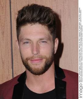 February 20, 2016 - Inglewood, CA, United States - 01 May 2016 - Inglewood, California - Chris Lane. 2016 American Country Countdown Awards - Press Room held at The Forum. Photo Credit: Inglewood United States - ZUMAa123
