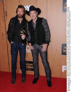 February 20, 2016 - Inglewood, CA, United States - 01 May 2016 - Inglewood, California - Brooks & Dunn, Kix Brooks, Ronnie Dunn. 2016 American Country Countdown Awards - Press Room held at The Forum. Photo Credit: Inglewood United States - ZUMAa123