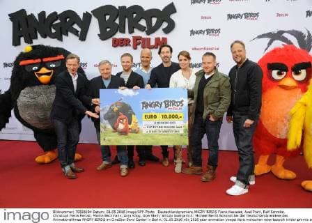 Deutschlandpremiere ANGRY BIRDS Frank Kesseler, Axel Prahl, Ralf Schmitz, Christoph Maria Herbst, Martin Bachmann, Anja Kling, Axel Stein, Smudo buergerlich: Michael Bernd Schmidt bei der Deutschlandpremiere des Animationsfilmes ANGRY BIRDS im CineStar Sony Center in Berlin, 01.05.2016