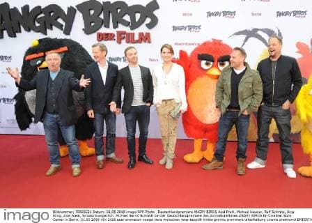 Deutschlandpremiere ANGRY BIRDS Axel Prahl, Michael Kessler, Ralf Schmitz, Anja Kling, Axel Stein, Smudo buergerlich: Michael Bernd Schmidt bei der Deutschlandpremiere des Animationsfilmes ANGRY BIRDS im CineStar Sony Center in Berlin, 01.05.2016