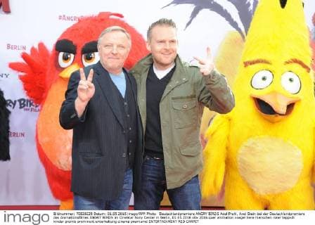 Deutschlandpremiere ANGRY BIRDS Axel Prahl, Axel Stein bei der Deutschlandpremiere des Animationsfilmes ANGRY BIRDS im CineStar Sony Center in Berlin, 01.05.2016