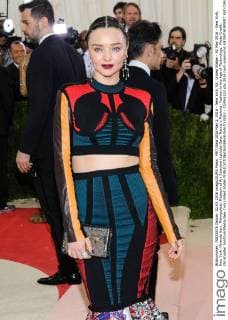 MET Gala 2016 May 2, 2016 - New York, NY, United States - 02 May 2016 - New York, New York- Miranda Kerr. Metropolitan Museum of Art Costume Institute Gala: Manus x Machina: Fashion in the Age of Technology. Photo Credit: Christopher Smith AdMedia New York United States - ZUMAa123