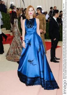 MET Gala 2016 May 2, 2016 - New York, NY, United States - 02 May 2016 - New York, New York- Jessica Chastain. Metropolitan Museum of Art Costume Institute Gala: Manus x Machina: Fashion in the Age of Technology. Photo Credit: Christopher Smith AdMedia New York United States - ZUMAa123