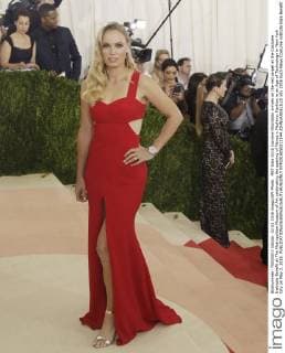 MET Gala 2016 Caroline Wozniacki arrives on the red carpet at the Costume Institute Benefit at The Metropolitan Museum of Art celebrating the opening of Manus x Machina: Fashion in an Age of Technology in New York City on May 2, 2016.  NYP2016050212144 JOHNxANGELILLO