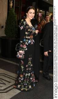 May 2, 2016 - New York, New York, U.S. - BEE SHAFFER exits the Mark Hotel, to attend the 2016 Costume Institute MET GALA entitled Manus x Machina: Fashion in the Age of Technology. New York U.S. - ZUMAk03_