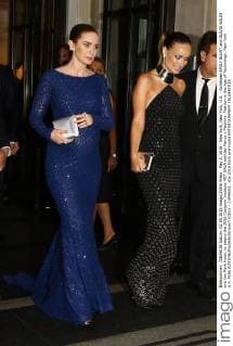 May 2, 2016 - New York, New York, U.S. - Actresses EMILY BLUNT and OLIVIA WILDE exit the Mark Hotel, to attend the 2016 Costume Institute MET GALA entitled Manus x Machina: Fashion in the Age of Technology. New York U.S. - ZUMAk03_