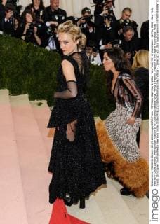 MET Gala 2016 May 2, 2016 - New York, NY, United States - 02 May 2016 - New York, New York- Chloe Sevigny. Metropolitan Museum of Art Costume Institute Gala: Manus x Machina: Fashion in the Age of Technology. Photo Credit: Christopher Smith AdMedia New York United States - ZUMAa123