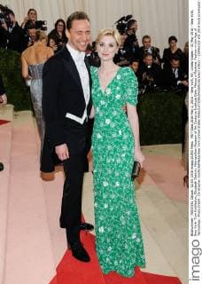 MET Gala 2016 May 2, 2016 - New York, NY, United States - 02 May 2016 - New York, New York- Tom Hiddleston, Elizabeth Debicki. Metropolitan Museum of Art Costume Institute Gala: Manus x Machina: Fashion in the Age of Technology. Photo Credit: Christopher Smith AdMedia New York United States - ZUMAa123
