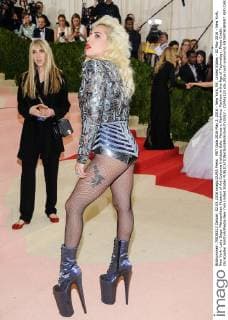MET Gala 2016 May 2, 2016 - New York, NY, United States - 02 May 2016 - New York, New York- Lady Gaga. Metropolitan Museum of Art Costume Institute Gala: Manus x Machina: Fashion in the Age of Technology. Photo Credit: Christopher Smith AdMedia New York United States - ZUMAa123