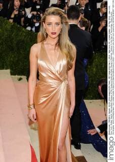 MET Gala 2016 May 2, 2016 - New York, NY, United States - 02 May 2016 - New York, New York- Amber Heard. Metropolitan Museum of Art Costume Institute Gala: Manus x Machina: Fashion in the Age of Technology. Photo Credit: Christopher Smith AdMedia New York United States - ZUMAa123