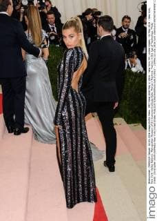 MET Gala 2016 May 2, 2016 - New York, NY, United States - 02 May 2016 - New York, New York- Hailey Baldwin. Metropolitan Museum of Art Costume Institute Gala: Manus x Machina: Fashion in the Age of Technology. Photo Credit: Christopher Smith AdMedia New York United States - ZUMAa123