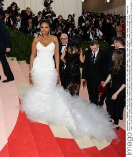 MET Gala 2016 May 2, 2016 - New York, NY, United States - 02 May 2016 - New York, New York- Jennifer Hudson. Metropolitan Museum of Art Costume Institute Gala: Manus x Machina: Fashion in the Age of Technology. Photo Credit: Christopher Smith AdMedia New York United States - ZUMAa123