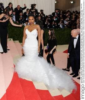 MET Gala 2016 May 2, 2016 - New York, NY, United States - 02 May 2016 - New York, New York- Jennifer Hudson. Metropolitan Museum of Art Costume Institute Gala: Manus x Machina: Fashion in the Age of Technology. Photo Credit: Christopher Smith AdMedia New York United States - ZUMAa123