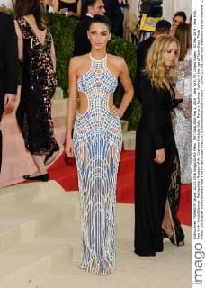 MET Gala 2016 May 2, 2016 - New York, NY, United States - 02 May 2016 - New York, New York- Kendall Jenner. Metropolitan Museum of Art Costume Institute Gala: Manus x Machina: Fashion in the Age of Technology. Photo Credit: Christopher Smith AdMedia New York United States - ZUMAa123