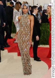 MET Gala 2016 May 2, 2016 - New York, NY, United States - 02 May 2016 - New York, New York- Ciara. Metropolitan Museum of Art Costume Institute Gala: Manus x Machina: Fashion in the Age of Technology. Photo Credit: Christopher Smith AdMedia New York United States - ZUMAa123