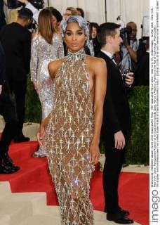 MET Gala 2016 May 2, 2016 - New York, NY, United States - 02 May 2016 - New York, New York- Ciara. Metropolitan Museum of Art Costume Institute Gala: Manus x Machina: Fashion in the Age of Technology. Photo Credit: Christopher Smith AdMedia New York United States - ZUMAa123