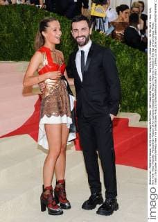 MET Gala 2016 May 2, 2016 - New York, NY, United States - 02 May 2016 - New York, New York- Alicia Vikander. Metropolitan Museum of Art Costume Institute Gala: Manus x Machina: Fashion in the Age of Technology. Photo Credit: Christopher Smith AdMedia New York United States - ZUMAa123