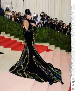 May 2, 2016 - New York, NY, United States - 02 May 2016 - New York, New York - Katy Perry. Metropolitan Museum of Art Costume Institute Gala: Manus x Machina: Fashion in the Age of Technology. Photo Credit: Christopher Smith AdMedia New York United States - ZUMAa123